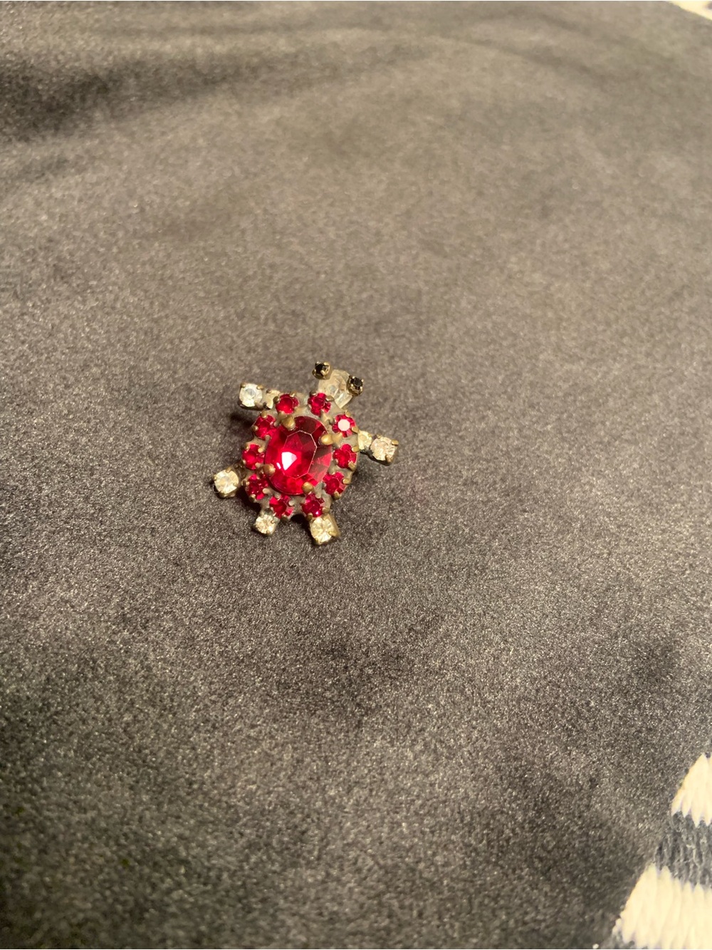 Vintage Red Rhinestone Turtle Brooch - Women Jewelry